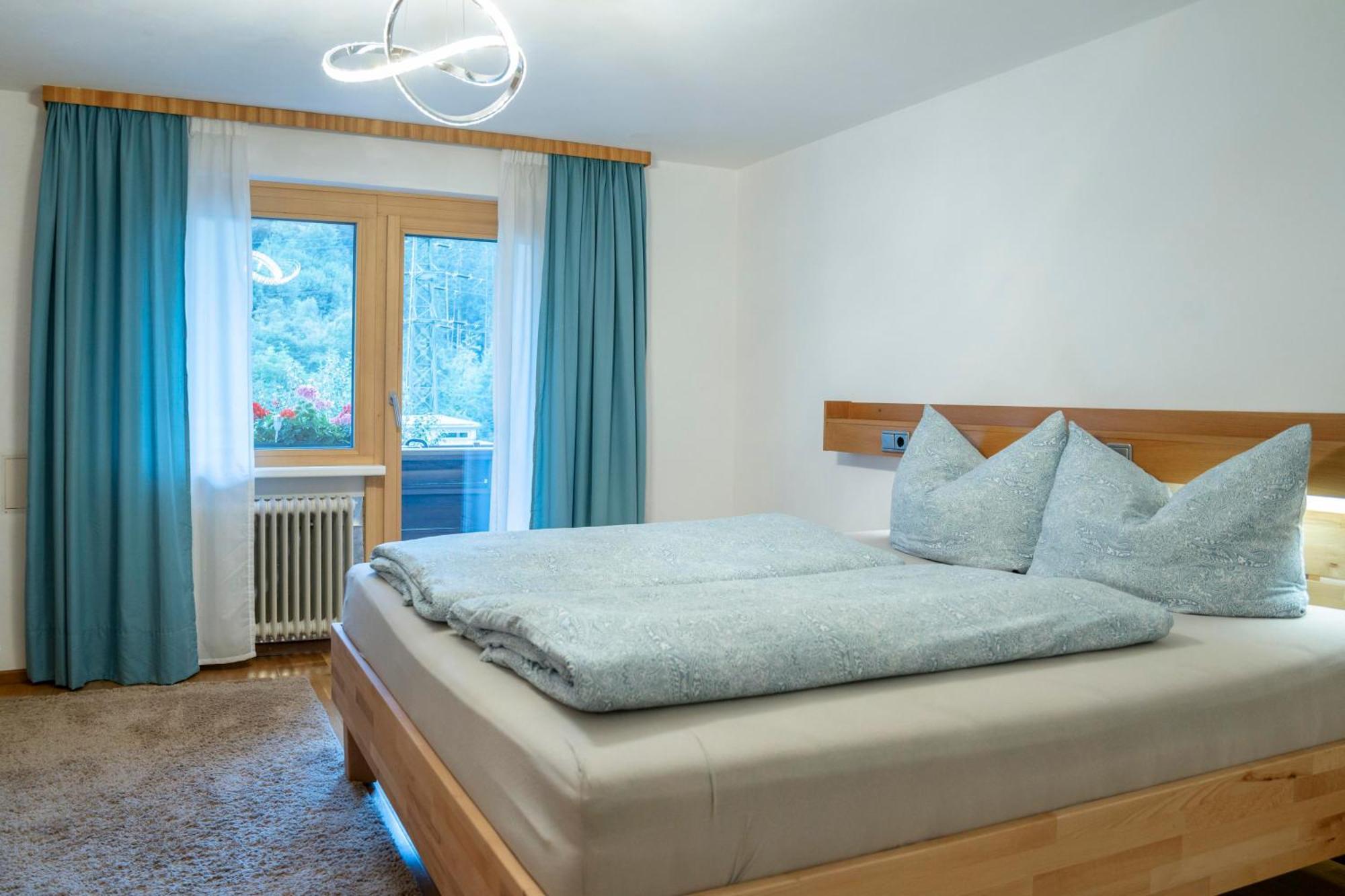 דירות שרונס Haus Limat מראה חיצוני תמונה